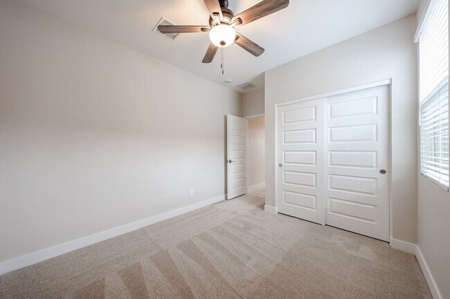 Building Photo - 4 Bedroom in Asante Community