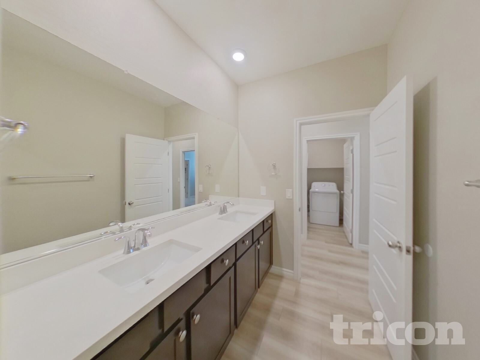 Building Photo - 9458 White Fir Grv Ct