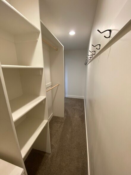 Building Photo - 4672 N 2900 E