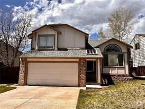 Building Photo - 310 Medford Dr