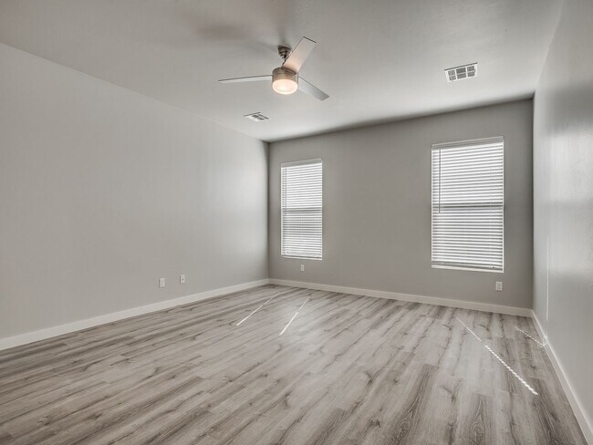 Building Photo - Beautiful Home in Edmond/Oklahoma City