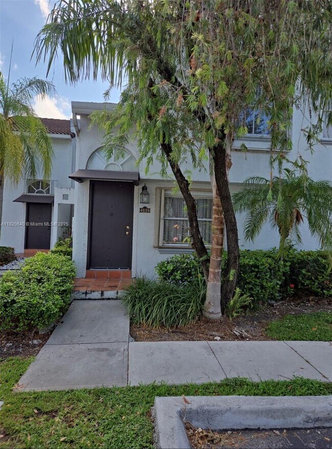 Building Photo - 4659 NW 97th Ct