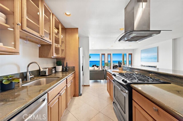 Building Photo - 150 Cleo St