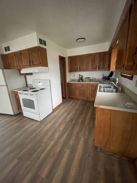 Building Photo - 677 Owsley St