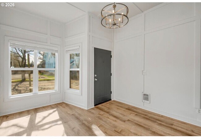 Building Photo - Remodeled One Bedroom Apartment in North Salem