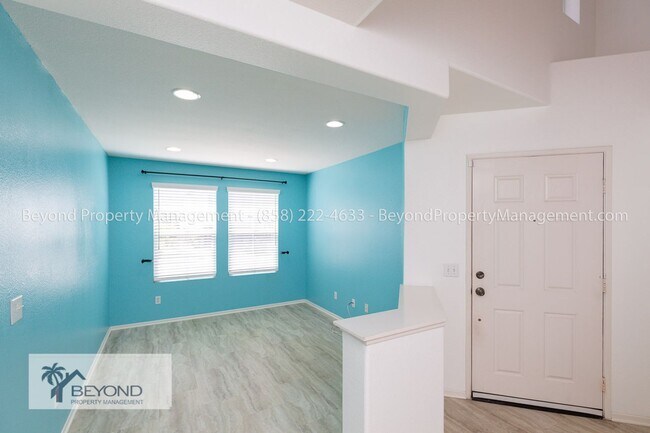 Building Photo - ***SOLAR***GATED ACCESS***2 CAR GARAGE***P...