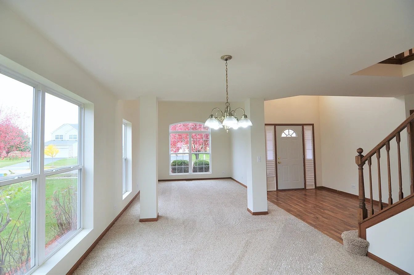 Building Photo - 1645 Prairieview Blvd
