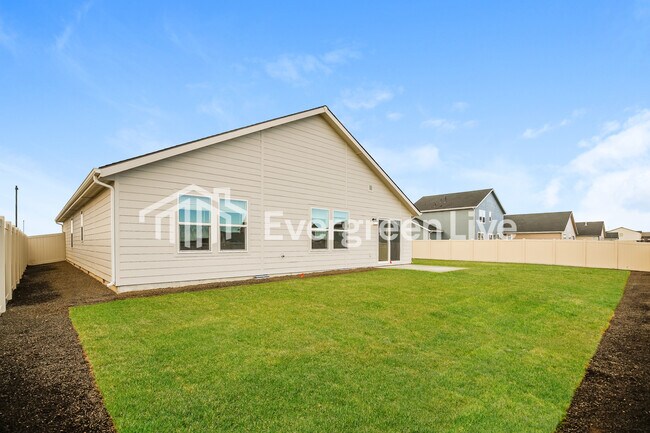 Building Photo - 15176 Nimbus Way