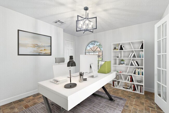 Building Photo - 606 Orangewood Dr