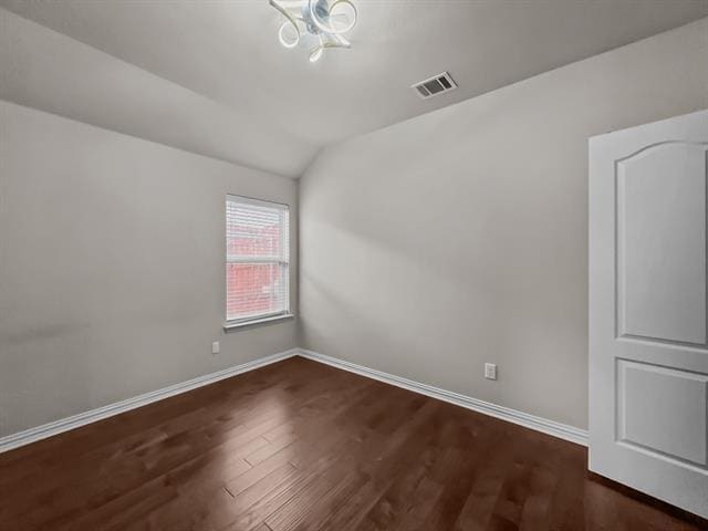 Building Photo - 3205 Ridgeway Dr