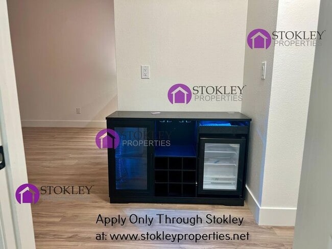 Building Photo - 5705 Cutter Loop