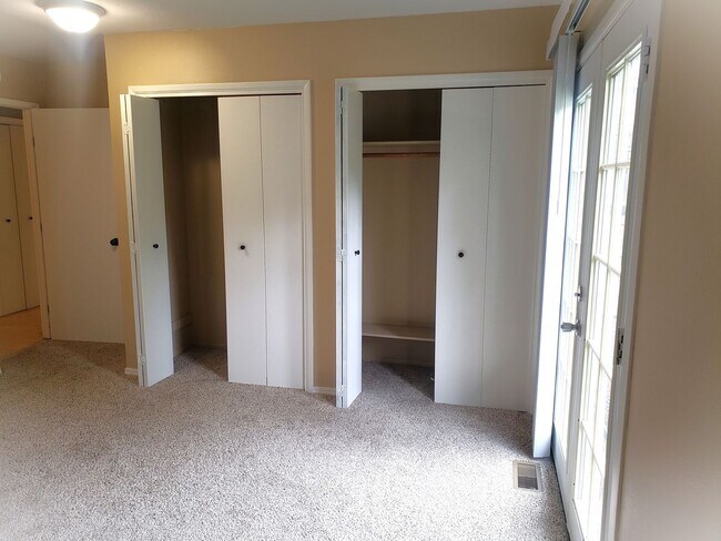 Building Photo - Fantastic SW Portland Home!