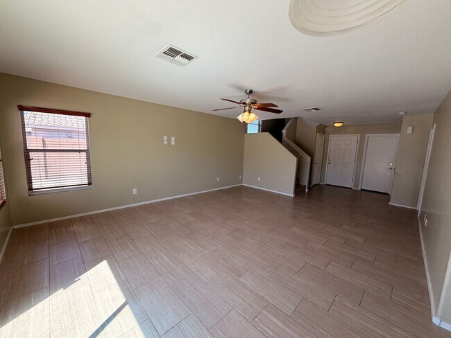 Building Photo - Updated 4x2 Buckeye Home *NO* Carpet & Downstairs Primary Bed!
