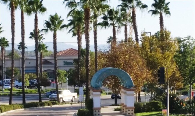 Building Photo - 200 E Alessandro Blvd