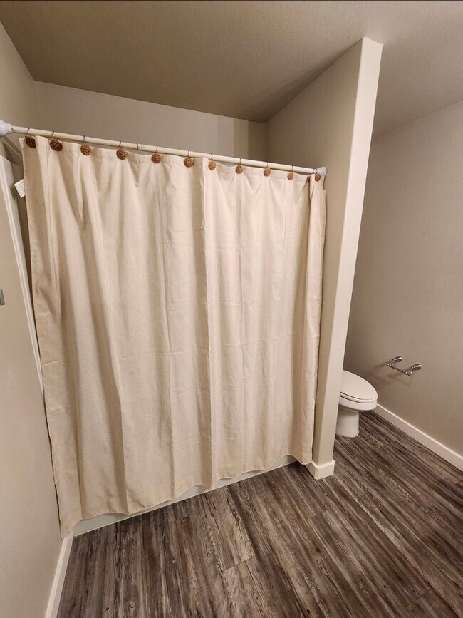 Building Photo - 3 bed 2 bath home in Lone Star Trails! 2 car garage