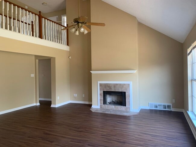 Building Photo - 3962 Neyland Valley Dr