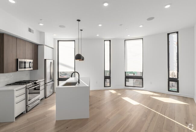 1BR, 1BA - 700SF - The Skylar (1601)