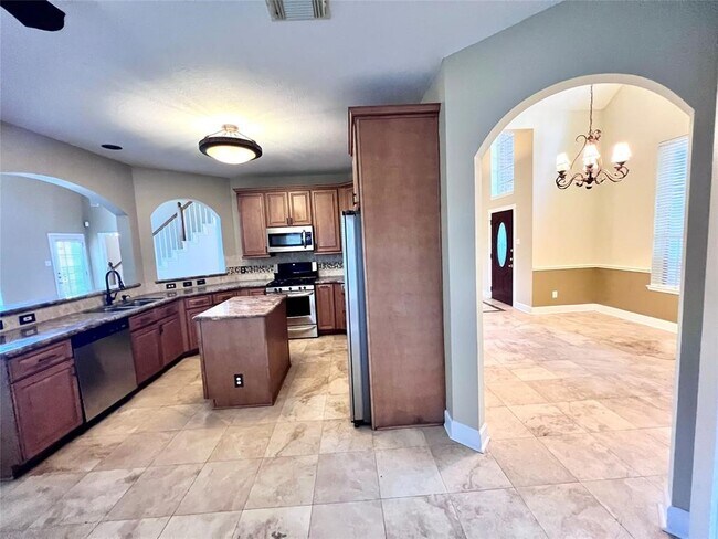 Building Photo - 16902 Sandy Reef Ct