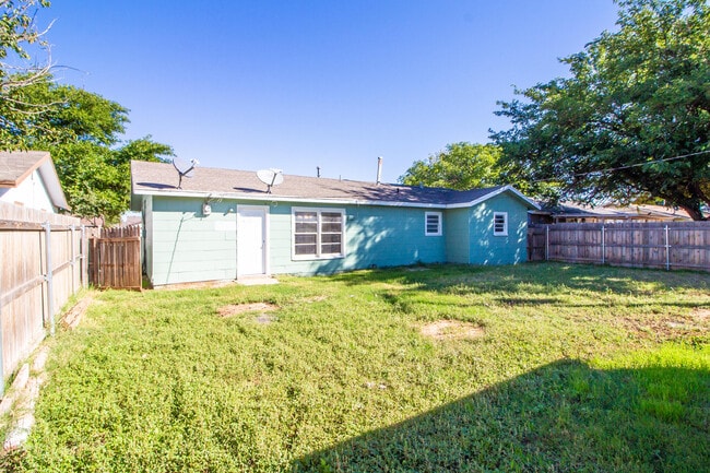 Building Photo - 1921 73rd St