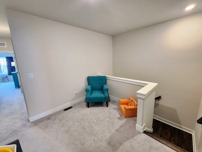 Building Photo - 36 Lochiel Ln