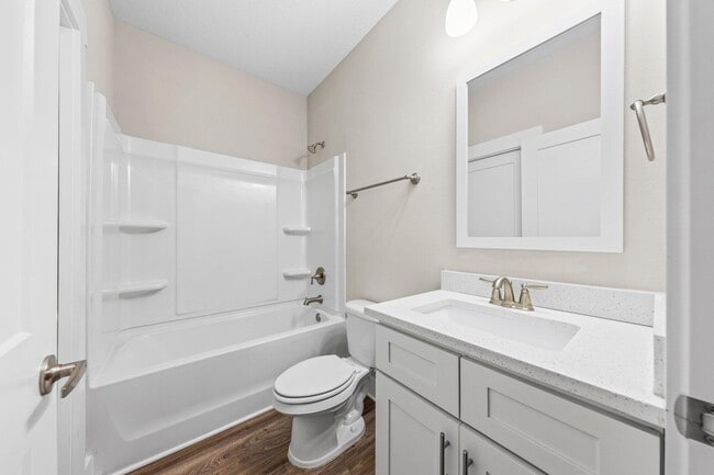 Building Photo - 246 N Sand Palm Rd