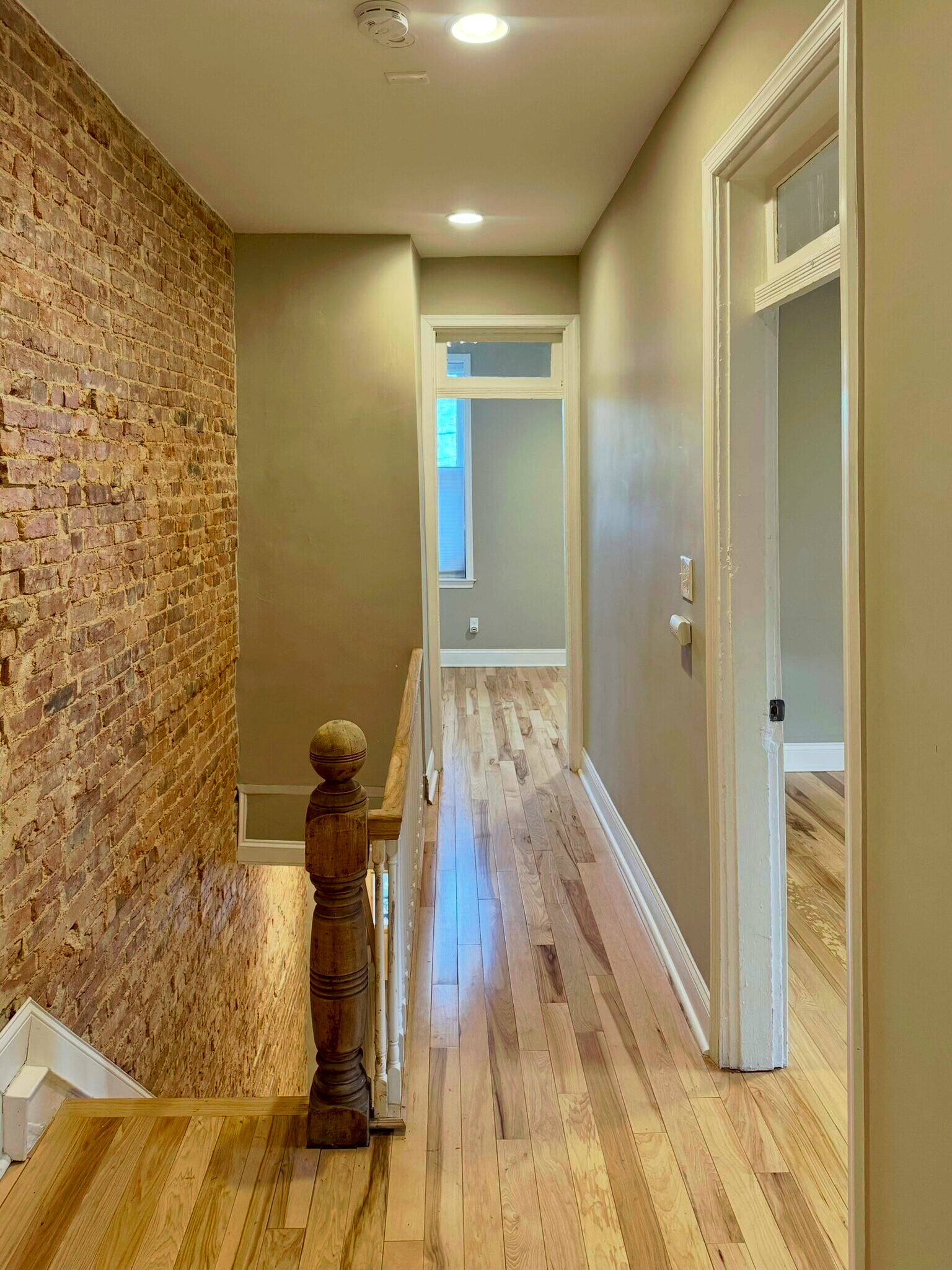 Hallway towards main bedroom - 2103 13th St SE