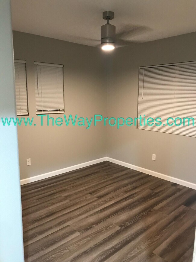 Building Photo - 15074 Rushill Ct