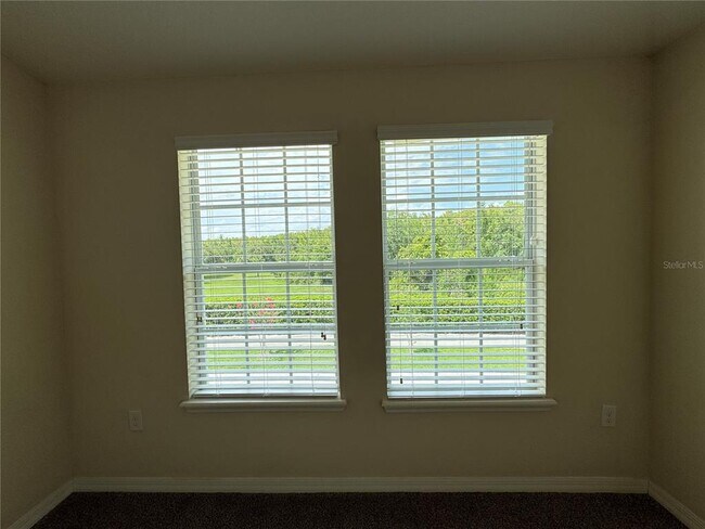 Building Photo - 10716 Dawson Lily Way