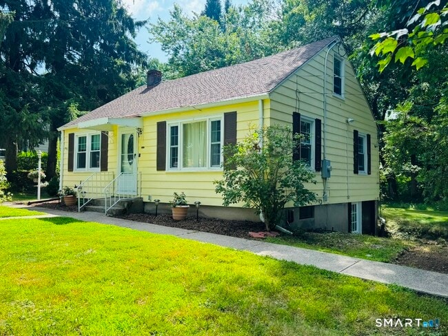Building Photo - 1507 Woodtick Rd