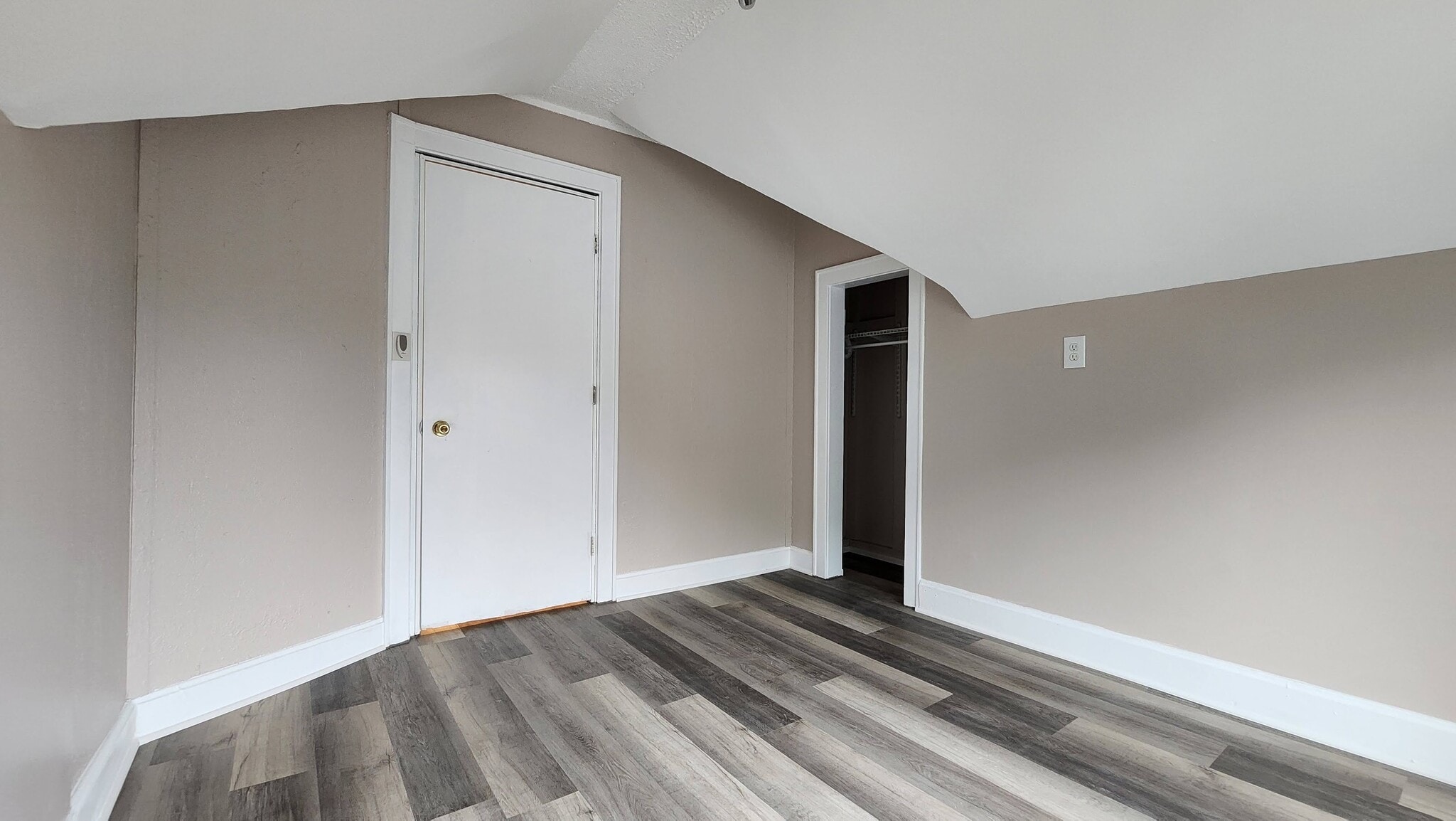 Bedroom 4 - 2717 Aldrich Ave N