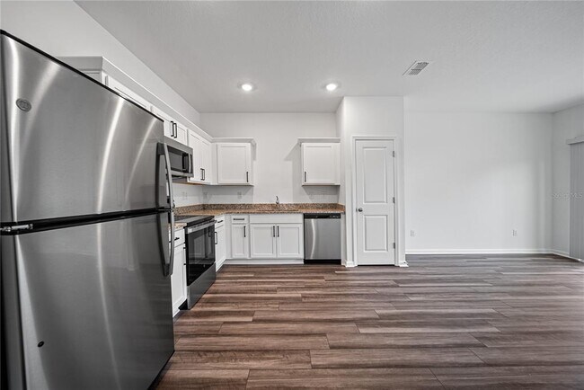 Building Photo - 6140 Pina Colada St