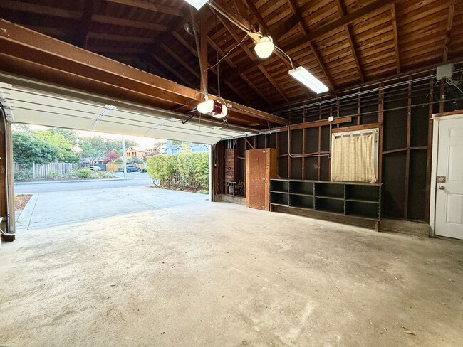 Building Photo - Beautifully Renovated Silicon Valley Home ...