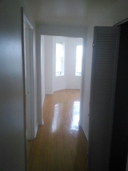 Building Photo - 1250 S Karlov Ave