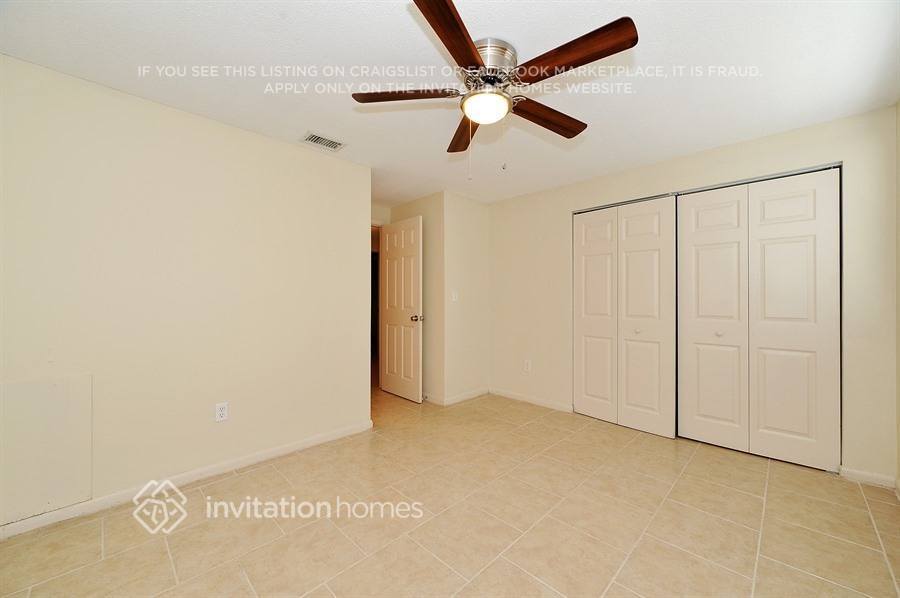 Building Photo - 8229 Greenleaf Cir