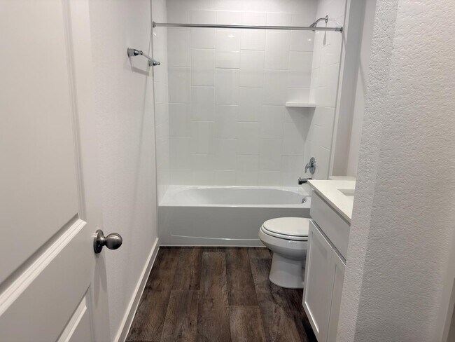 Building Photo - 8038 Marchese Dr