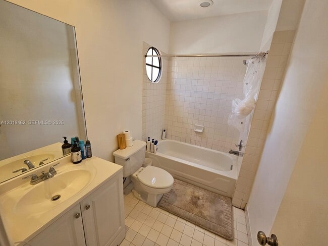 Building Photo - 21394 Marina Cove Cir