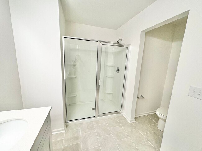 Building Photo - Spacious 3 Bedroom Townhome minutes from I-85 - AVAILABLE OCTOBER 2026