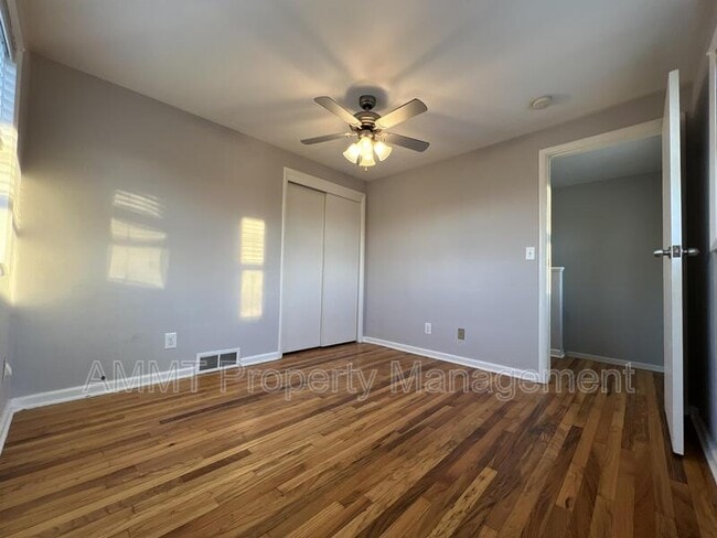 Building Photo - 2990 1/2 8th Street