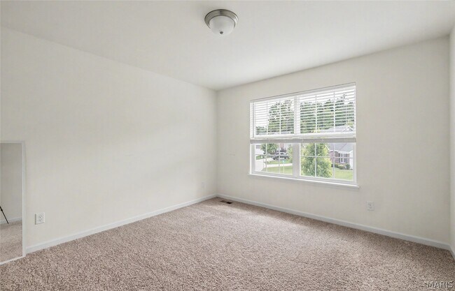 Building Photo - 351 Timber Valley Trail