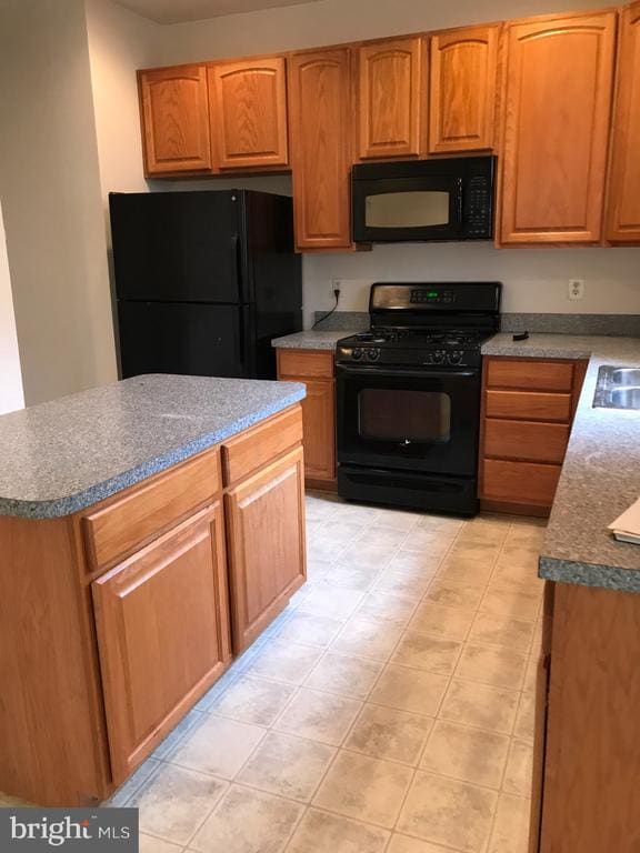 Building Photo - 12039 Kemps Landing Cir