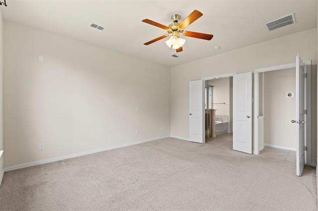 Building Photo - 2701 Calmwood Dr