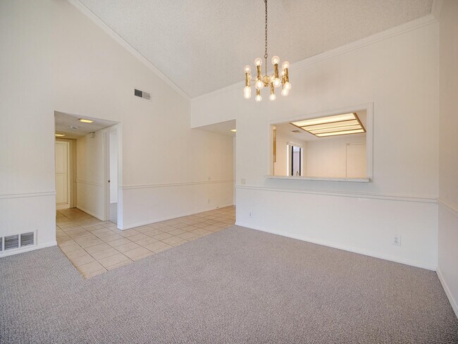Building Photo - 68899 Cll Monforte