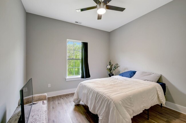 Building Photo - BEAUTIFUL NEW HOME FOR RENT!!!