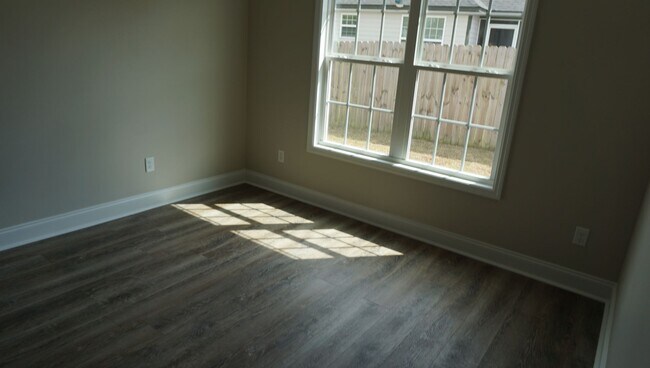 Building Photo - New home in Northlake S/D