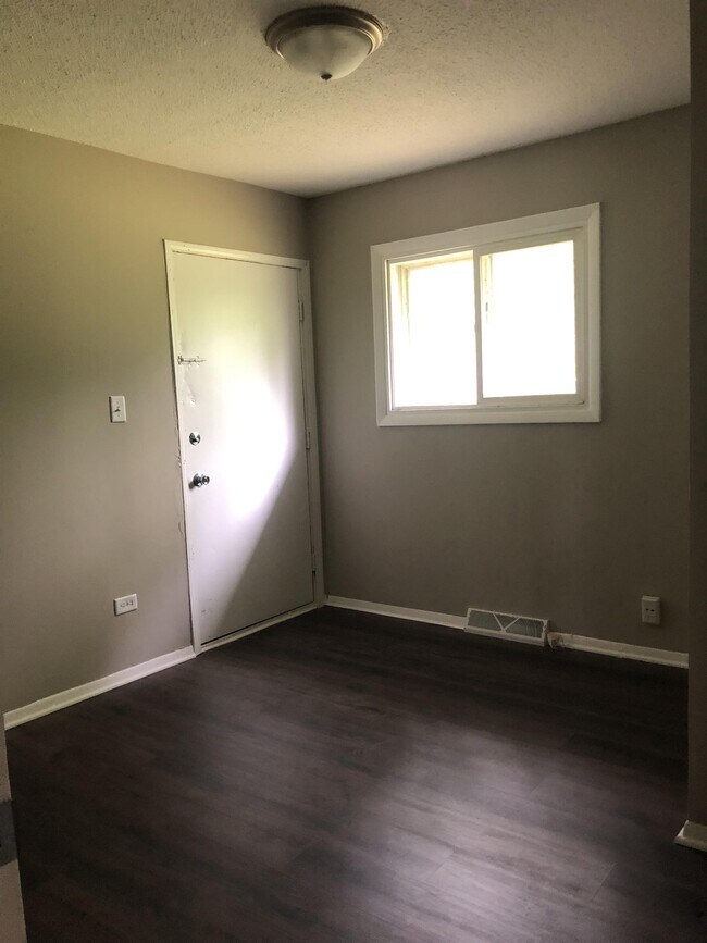 Building Photo - 3113 Gabriel Ave