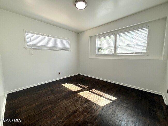 Building Photo - 8101 Sunny Brae Ave