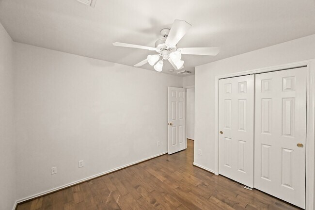 Building Photo - 18403 Lost Maples Ct
