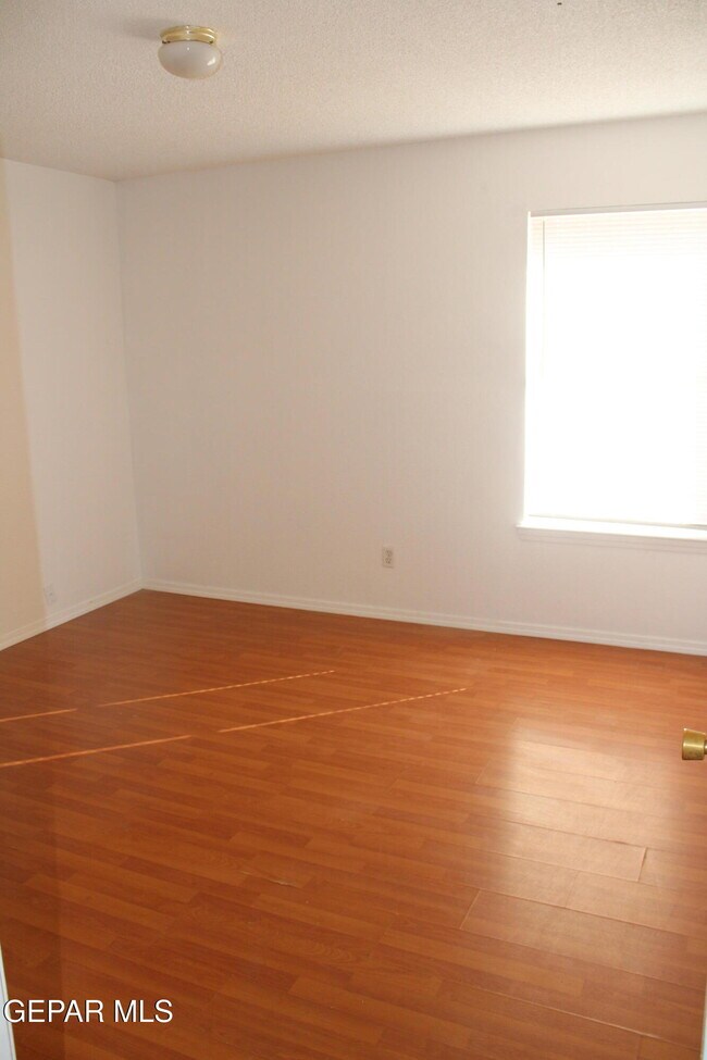 Building Photo - 11756 Bell Tower Dr