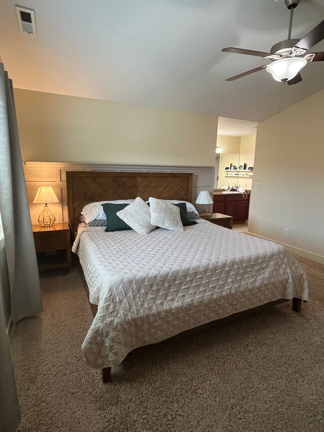 Building Photo - 7552 Lexi Loop