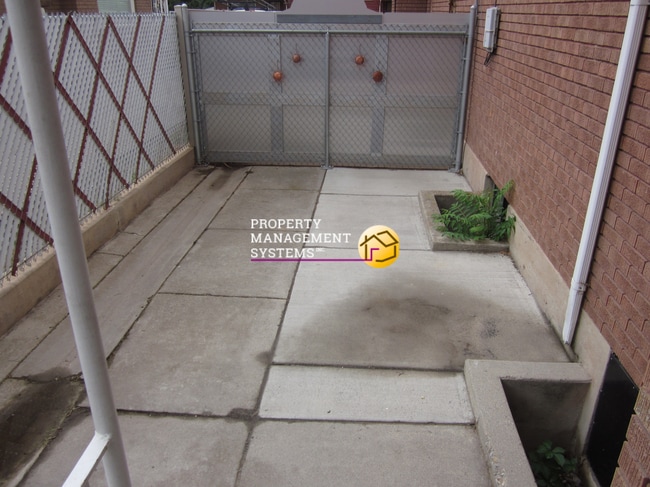 Building Photo - 1857/1859 RKW